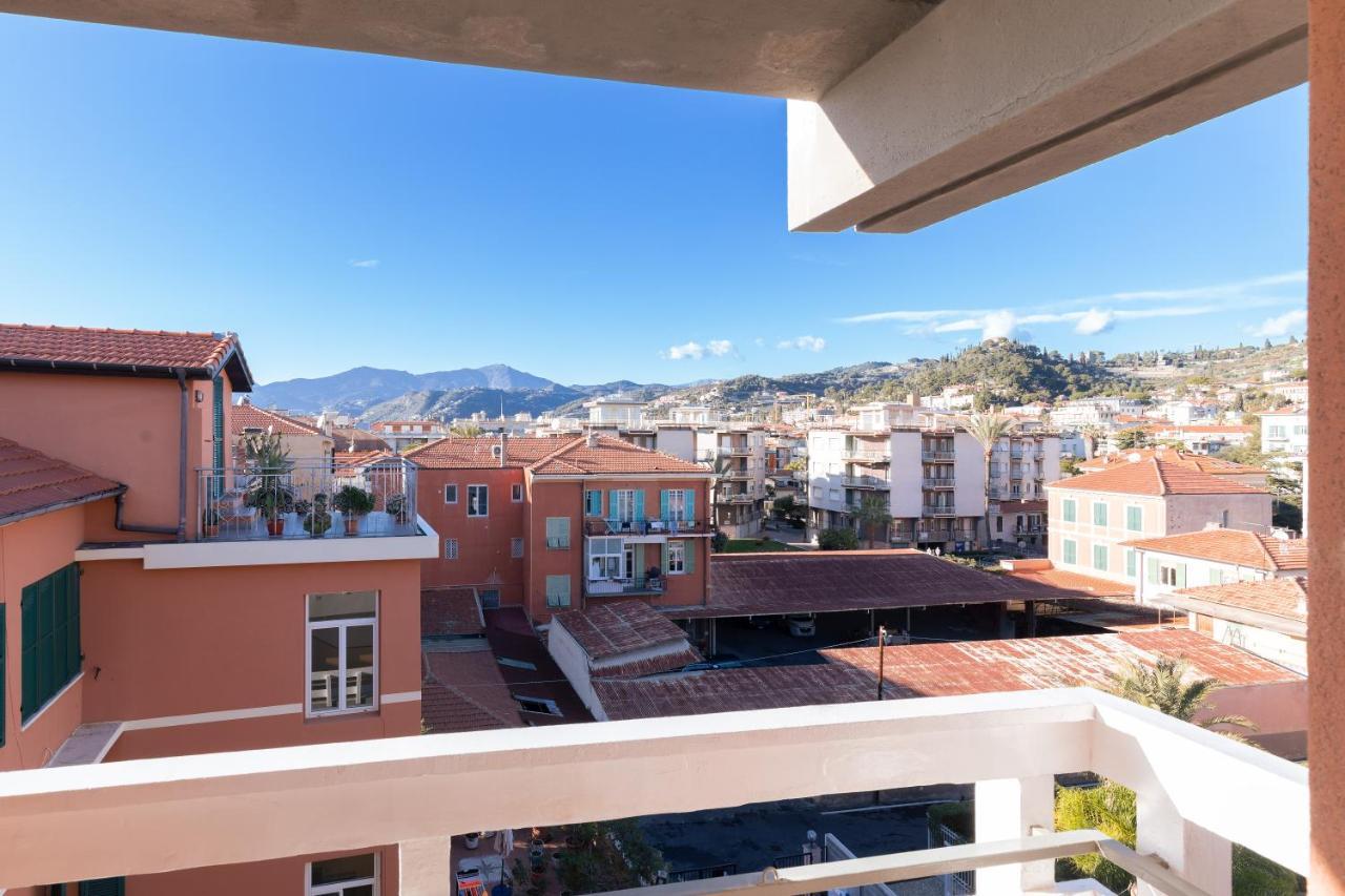 Апартаменты 110 - Casa Sole Vista Mare, In Centro 100 Metri Spiaggia Бордигера Экстерьер фото